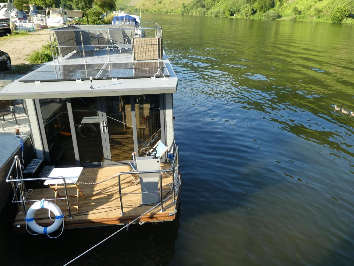 Hotel Hausboot Moselrose In Poelich Polich Exterior foto